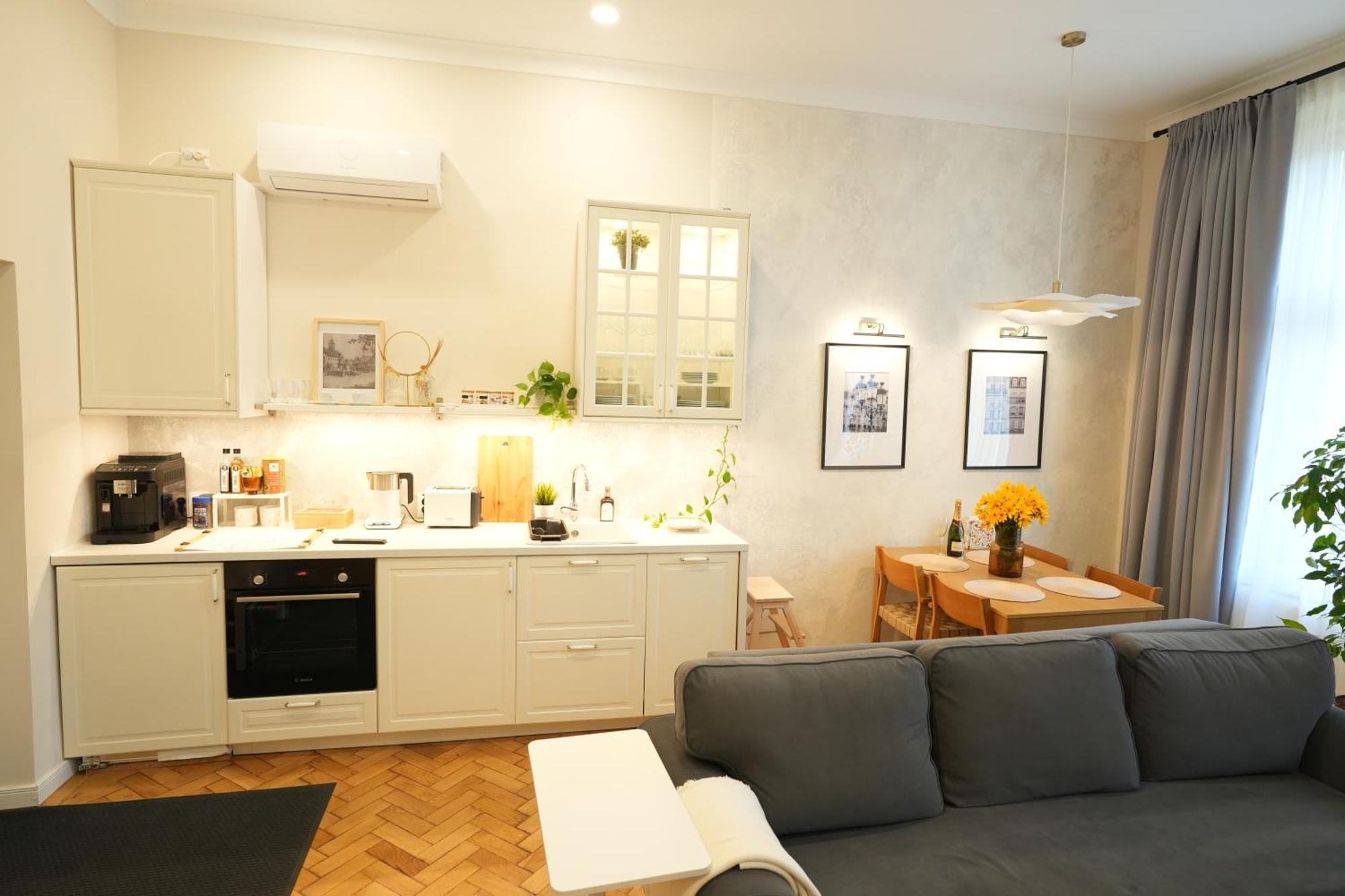 Apartment In Historic Center, Quiet Area, Ac Sibiu Bagian luar foto
